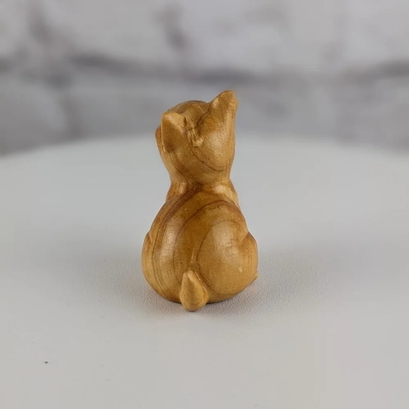 Wooden hand carved cat figurine, yawning, kitty cat, ginger orange feline - Picture 3 of 7